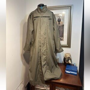 VINTAGE CLUB TRANS-ATLANTIQUE GREEN LINED TRENCH COAT  SIZE MEDIUM